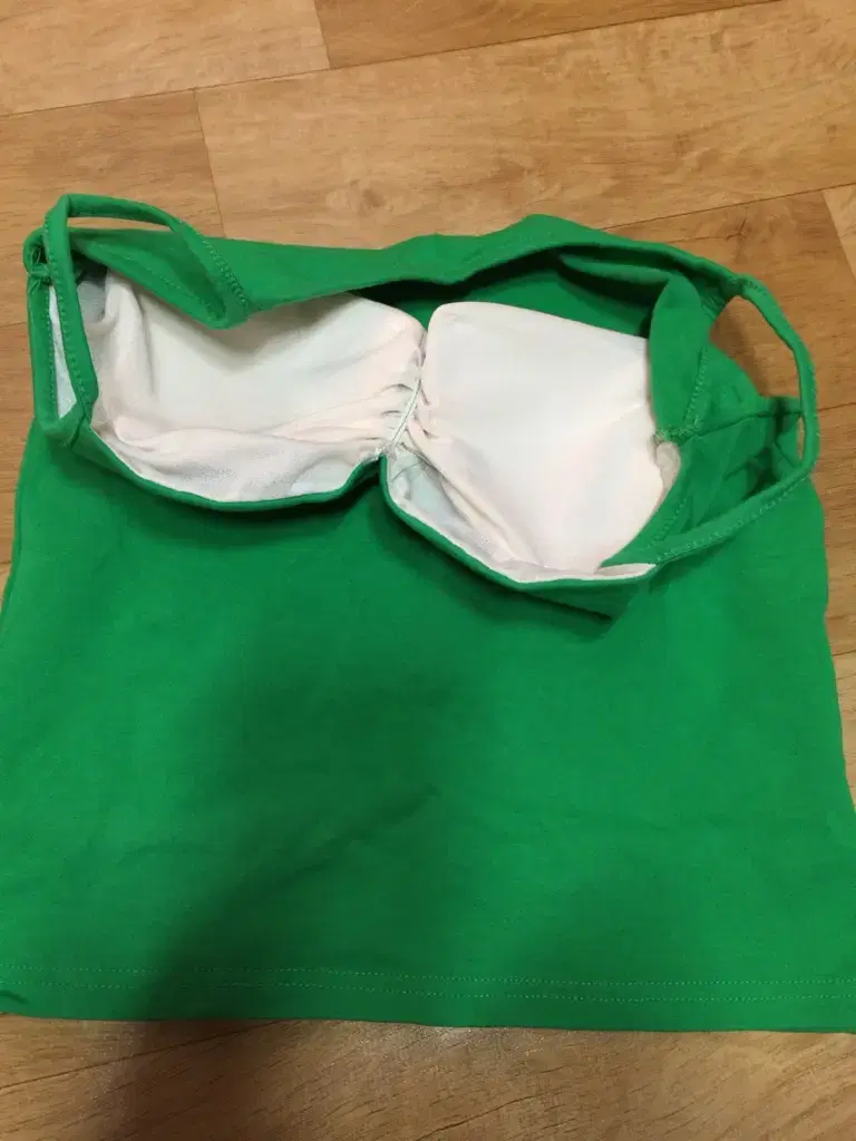 Nashi with chest pad (green, yellow)