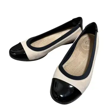 Clarks 클락스 발레 슈즈 바이컬러 23cm