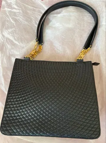 BALLY 백