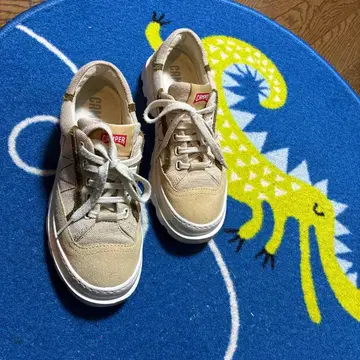 CAMPER 스니커즈 베이지 37