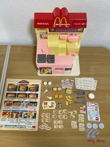 헤이세이 레트로 리카짱 신장개업! 맥도날드 샵 타카라