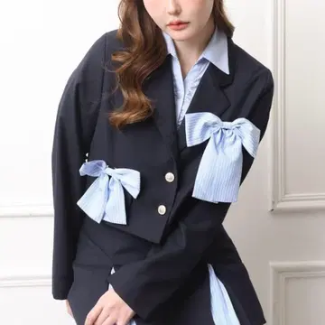 새상품 NICE CLAUP 빅 리본 테일러드 자켓