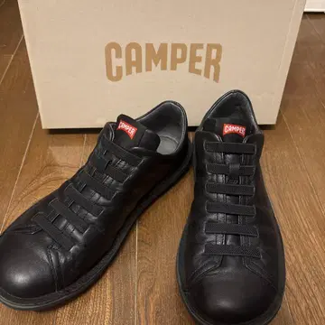 CAMPER 블랙 스니커즈 EU 40 / US 7
