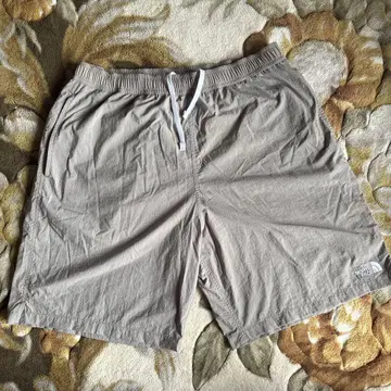 THE NORTH FACE 숏팬츠 베이지