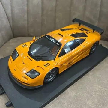 맥라렌 F1 GTR 1/18 UT 모델 오렌지