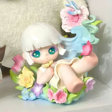 Liita 봄맞이 Spring Bloom 피규어 춘식 세계 50체