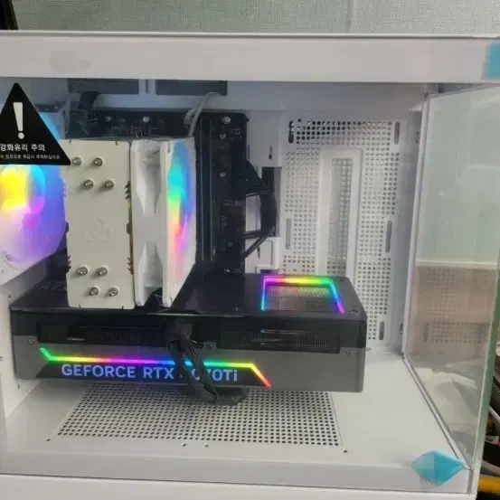 13700kf 64g컴퓨터반본체 팜니다