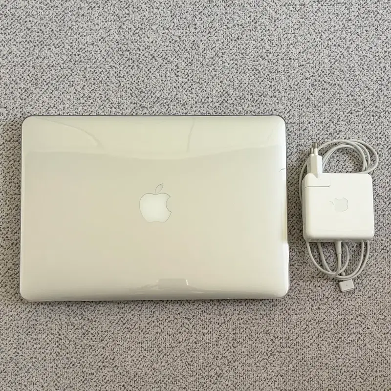 맥북프로 2015 13인치 CTO i7 16GB 1TB