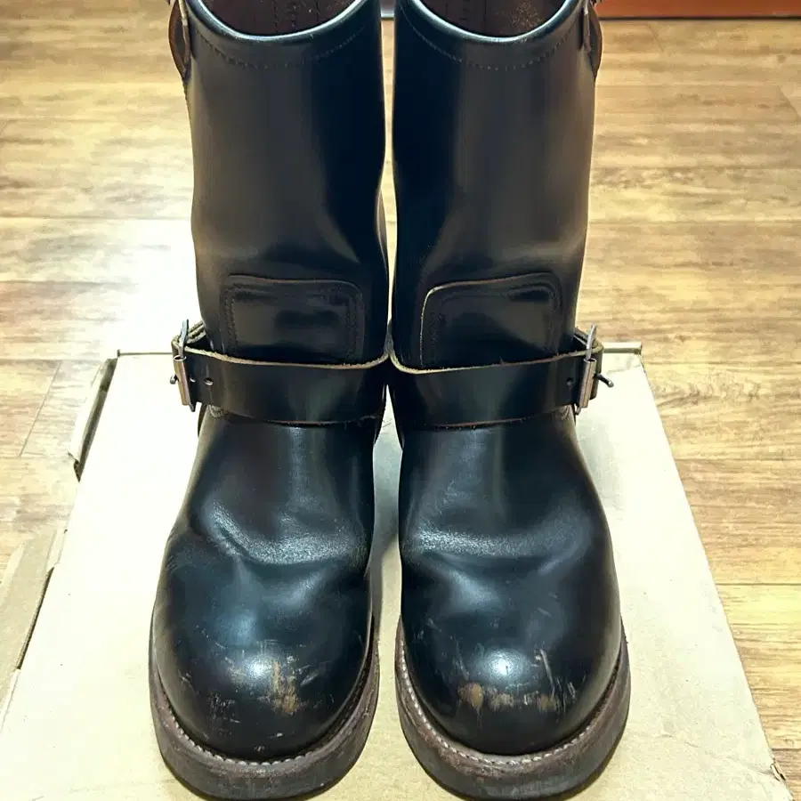 Red Wing  engineer boots 988 size 10E Mens red wing 988 - Gem main image 4
