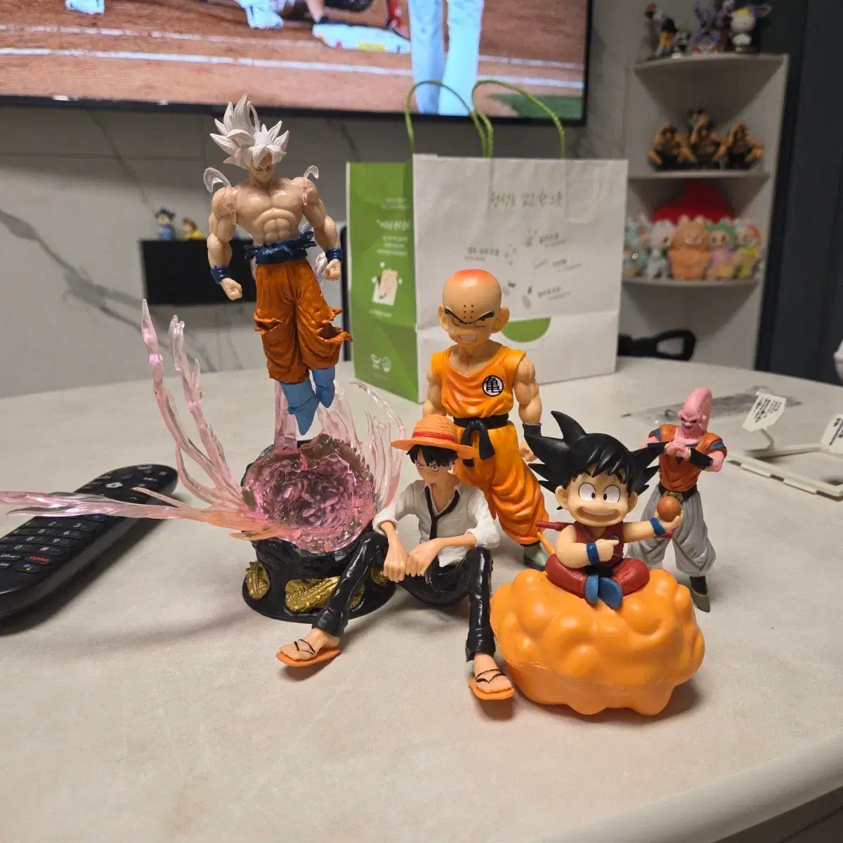 Dragon Ball Z X Onepiece Collaboration Figure, sealed | Bunjang Global