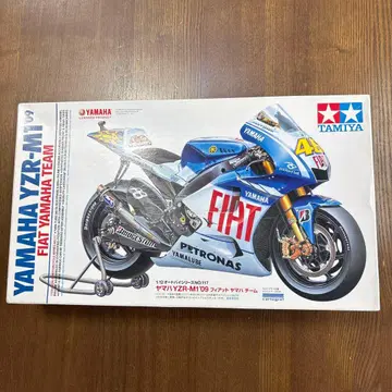 타미야 오토바이 프라모델 1/12 YAMAHA YZR-M1 09