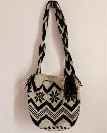 와유백 Wayuu Bag 손뜨개질 숄더백