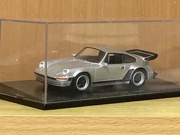 AUTOSTRADA 1/43 포르쉐 930 터보