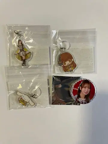 이코라부 타키와키 쇼 메지루시 참 캔뱃지 세트