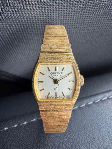 ORIENT 쿼츠 손목시계