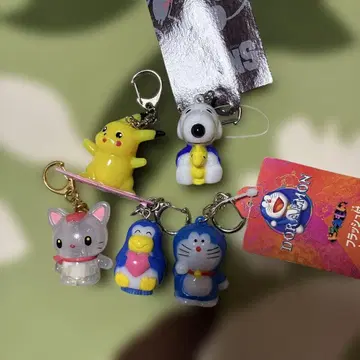 [ 헤이세이 레트로 ] 캐릭터 키링 5개 세트