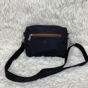 [ bogner ] 보그너 숄더백