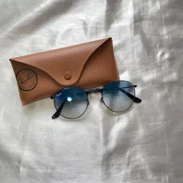 Ray-Ban RB3447
