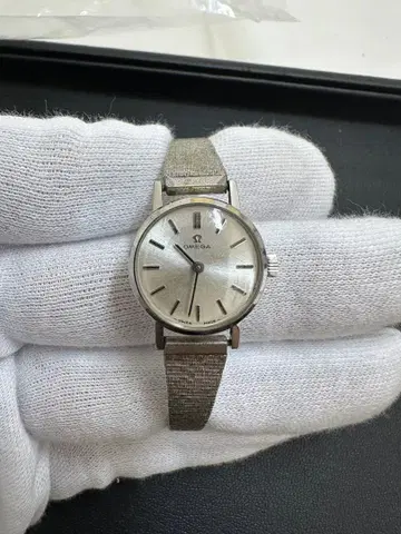 Omega 수동 와인딩 시계 오샤레 심플