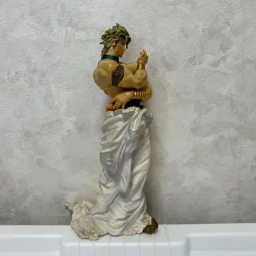 죠죠 피규어 프라이스 디오