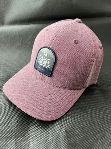 TravisMathew 캡