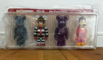 BE@RBRICK 맥도날드 4체 세트 미사용 새상품