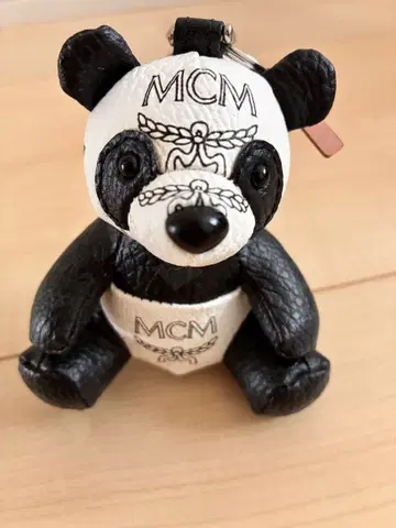MCM 팬더형 키링