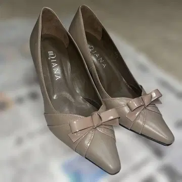 다이애나 하이힐 펌프스 베이지 23.5
