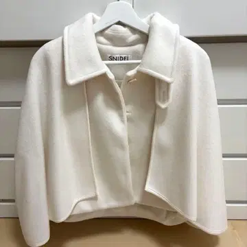 SNIDEL 판초 케이프 코트 아이보리 숏 기장