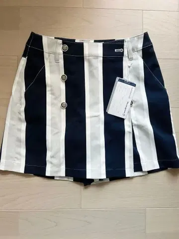 미사용 새상품 Munsingwear 큐롯 숏팬츠 스트라이프