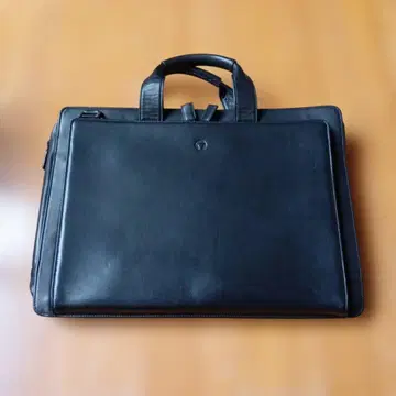 정가 약 12만 엔 OFFERMANN 비즈니스 백 천연 가죽 블랙