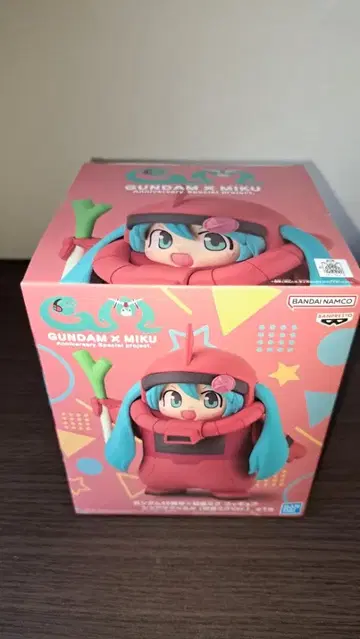 GUNDAM x MIKU 샤아 자쿠 미쿠 피규어