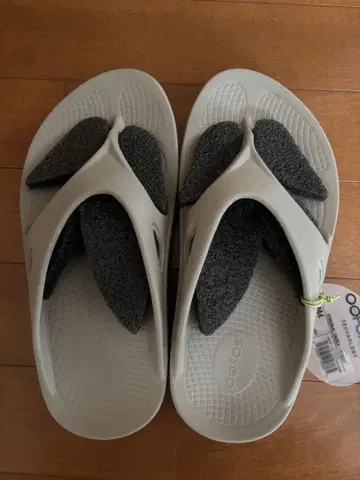 OOFOS OOriginal Nomad 샌들 M4 W6