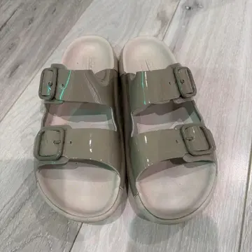 ECCO 더블 스트랩 샌들 그레이지