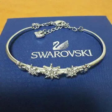 Swarovski 별 모양 모티브 팔찌