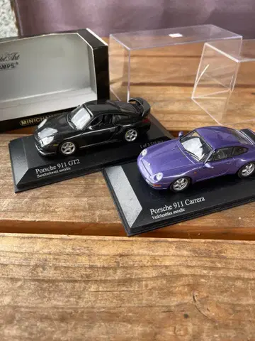 포르쉐 911 까레라 바이올렛 메탈릭 911 GT2 바살트 블랙