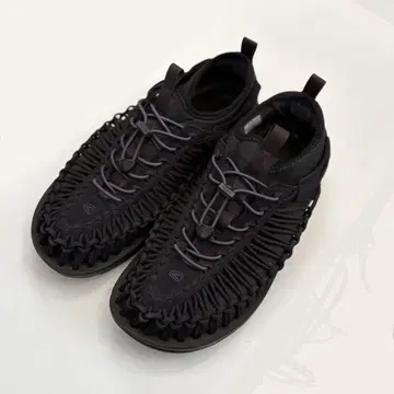 KEEN UNEEK HT black black