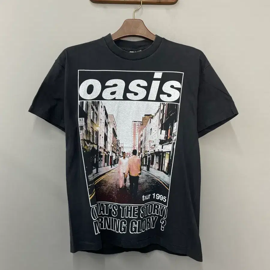 Oasis Wonderwall Live 25 Official T-Shirt L | Bunjang Global
