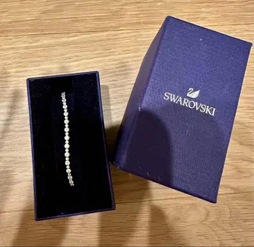 SWAROVSKI 팔찌 크리스탈