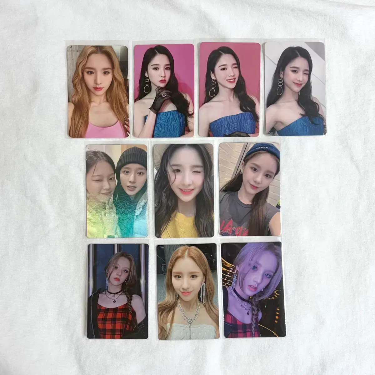 Loona Artms Heejin Lunes pola poca object wts concert sign album