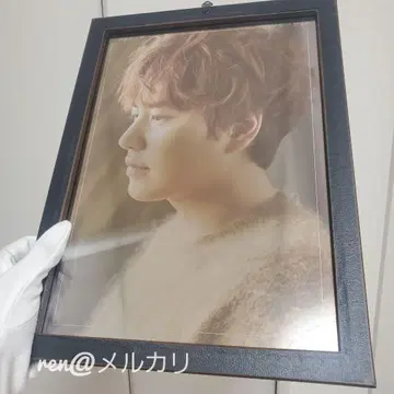SUPER JUNIOR 규현 클리어 프레임 사진