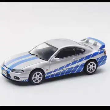 닛산 실비아 S15 1/64