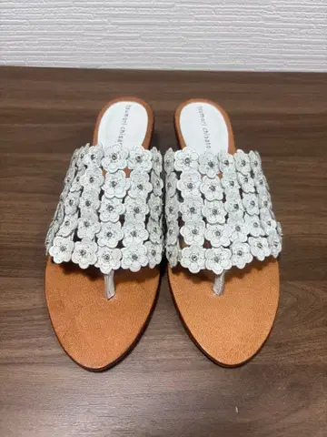 츠모리 치사토 WALK 플립플랍 꽃 모티브 L 사이즈