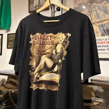 Harley-Davidson 핀업 티셔츠