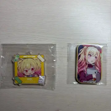 프로세카 텐마 사키 아크릴 키링과 캔뱃지