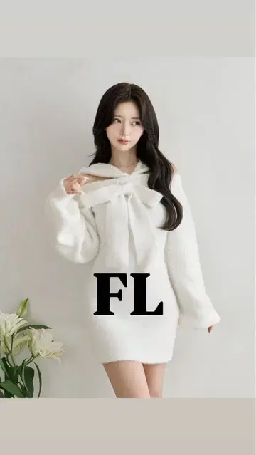 Darich 후디 오프숄더 니트 미니 원피스 WHT FL 사이즈