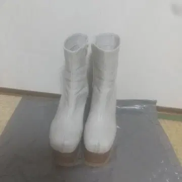 emoda 통굽 부츠 S 사이즈 익명 배송
