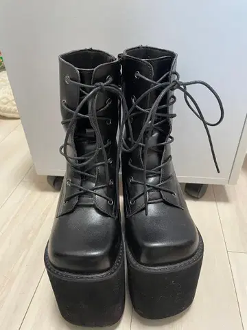 코스프레 17cm 통굽 부츠 24.5cm