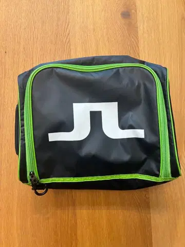 새상품급 J.LINDEBERG 슈즈 케이스