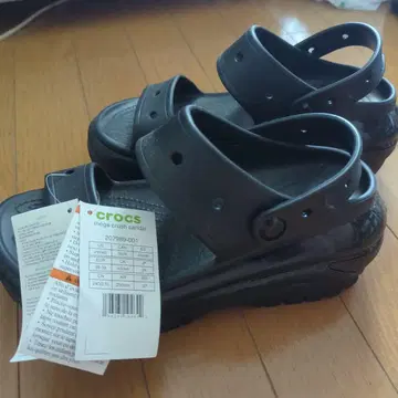 crocs 통굽 샌들